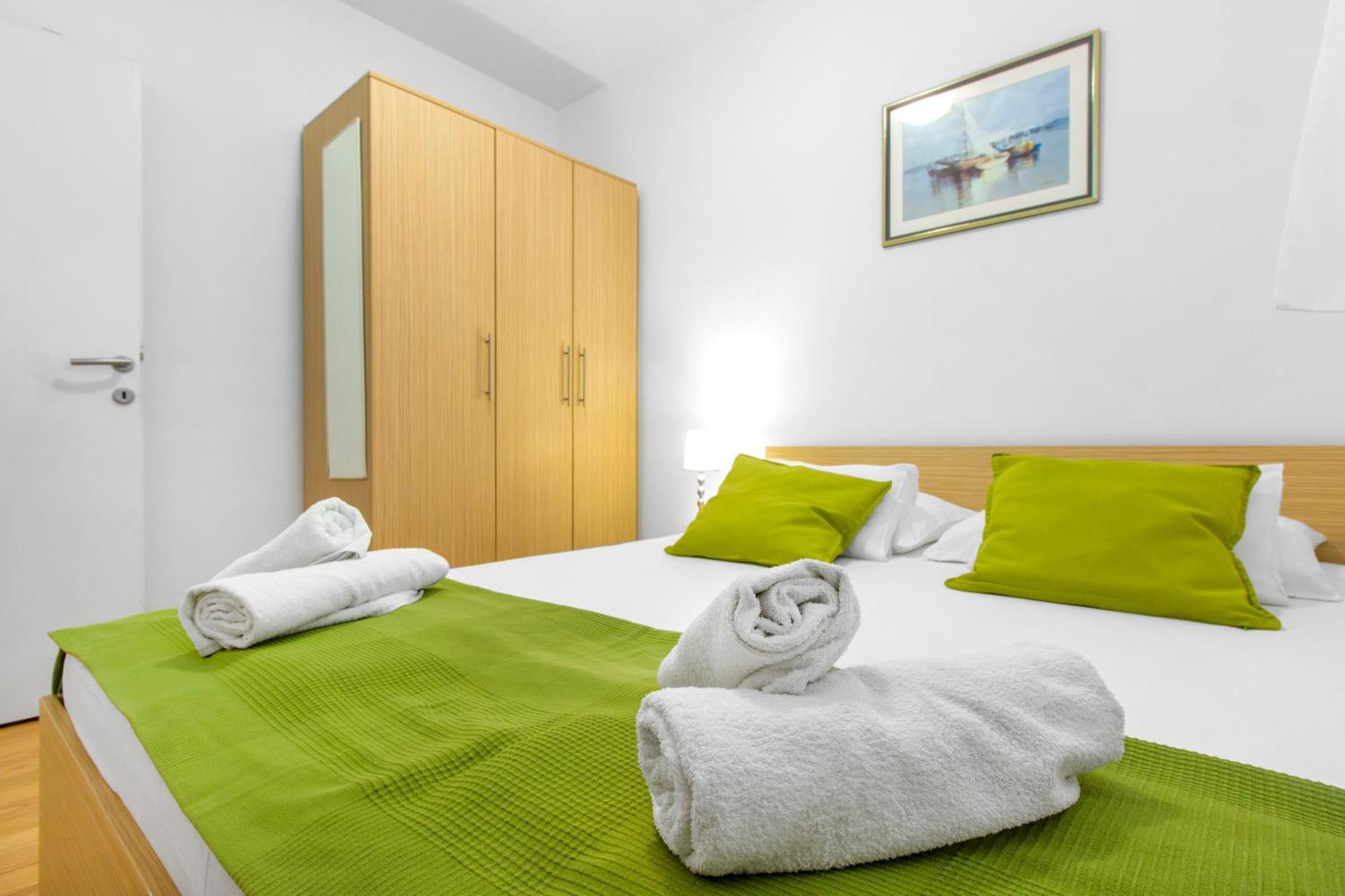 Apartmani Gnjidic Srima Exterior foto